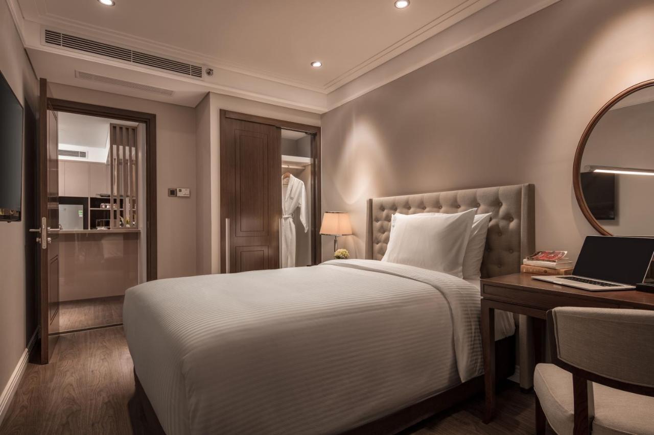 Luxury 2 Bedroom At 120 Vo Nguyen Giap - My Khe - Altara Buidding *