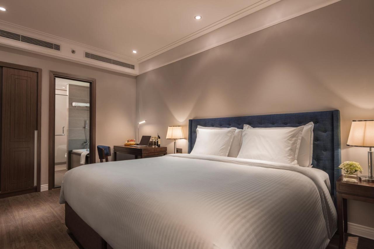 Apartment Luxury 2 Bedroom At 120 Vo Nguyen Giap - My Khe - Altara Buidding