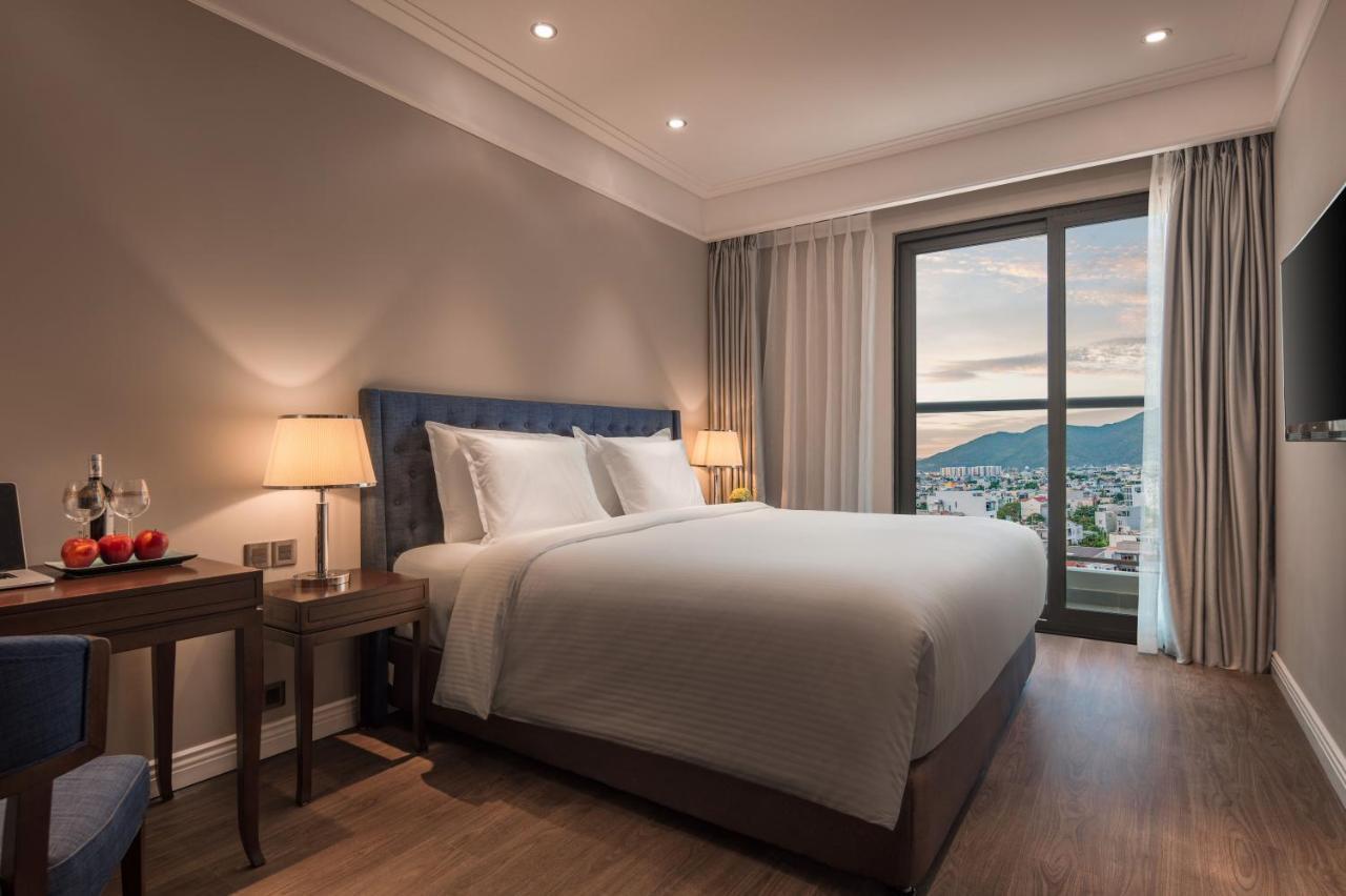 Apartment Luxury 2 Bedroom At 120 Vo Nguyen Giap - My Khe - Altara Buidding Da Nang