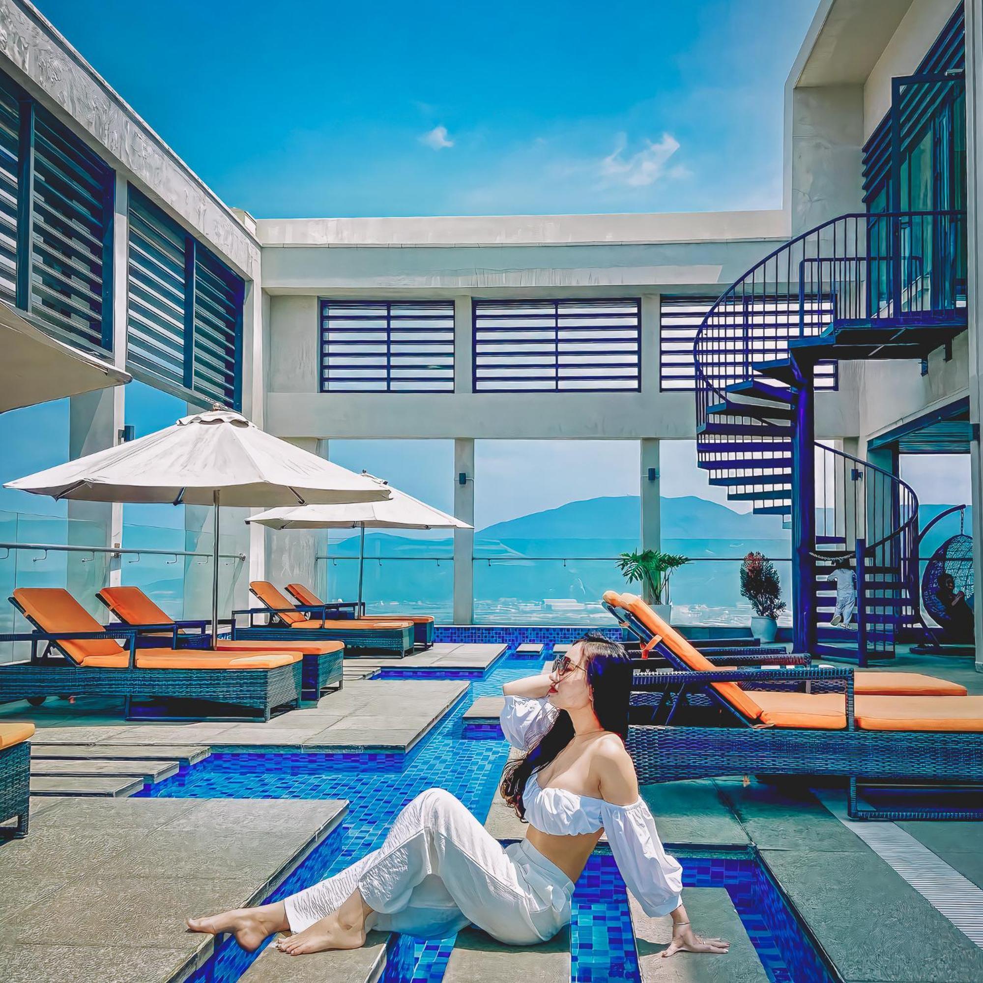 Apartment Luxury 2 Bedroom At 120 Vo Nguyen Giap - My Khe - Altara Buidding *