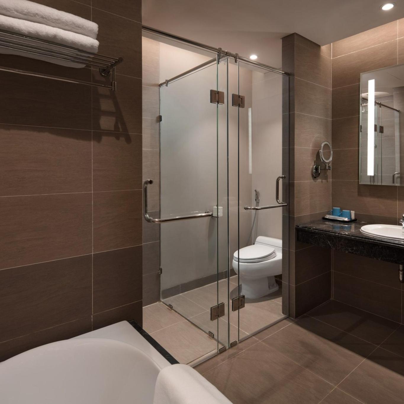 Căn hộ Luxury One Or Two Bedroom At 120 Vo Nguyen Giap - My Khe - Altara Buidding Đà Nẵng